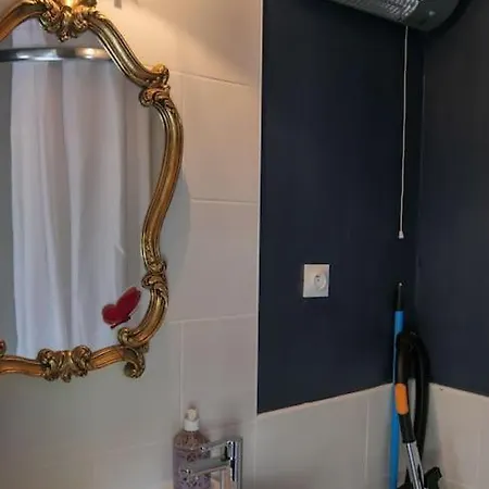 בית נופש Petite Maison Independante *